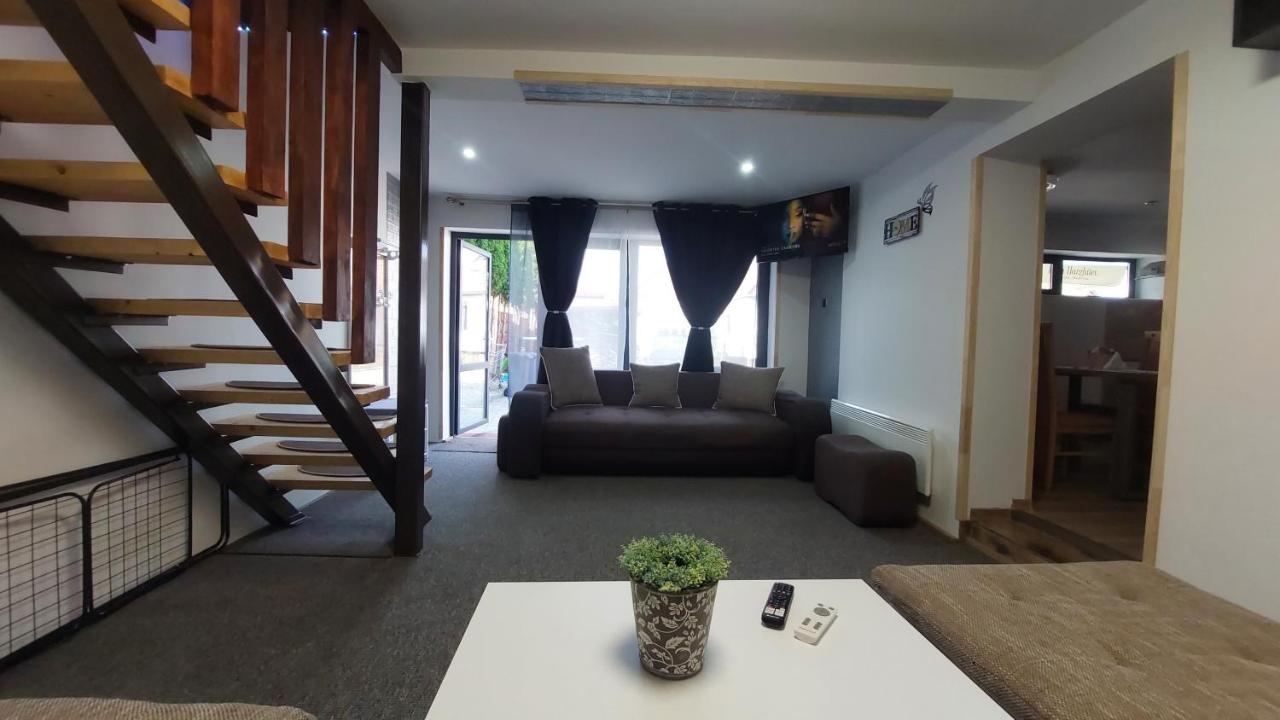 Morrison Apartments Miercurea Ciuc Kamer foto