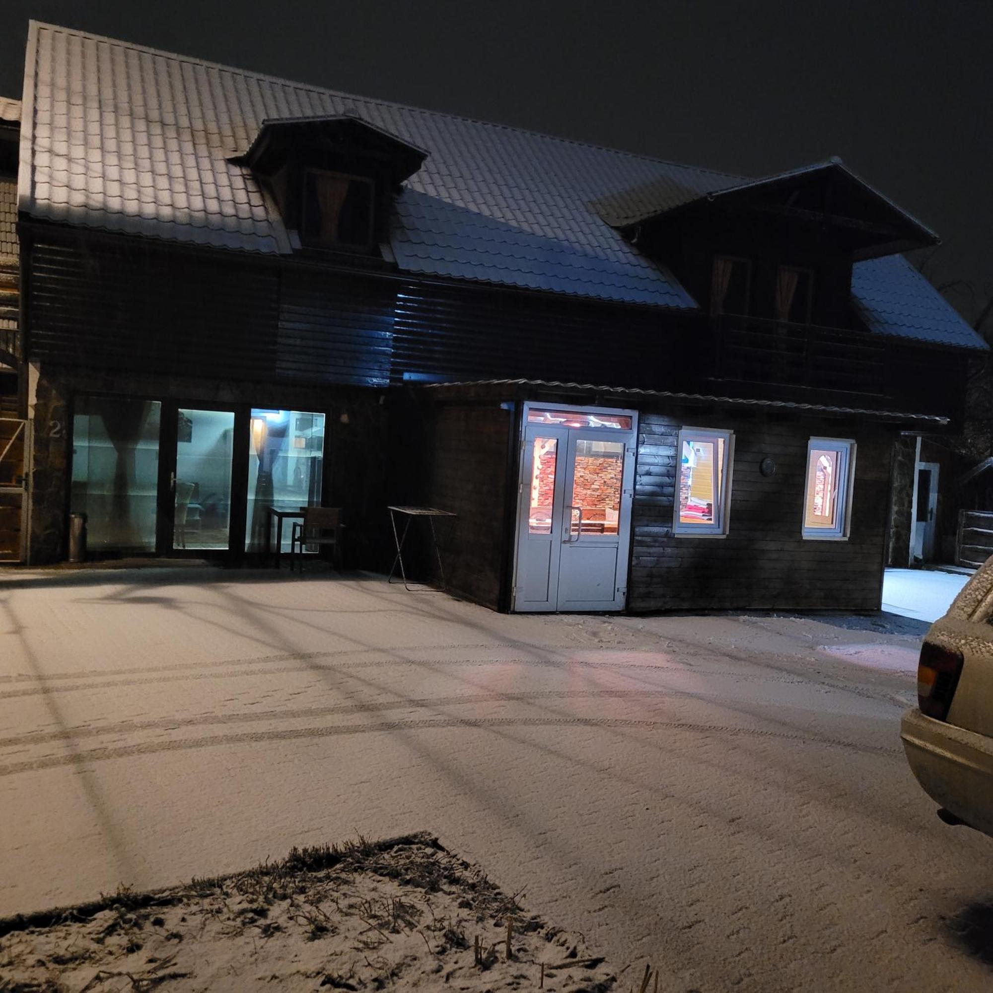 Morrison Apartments Miercurea Ciuc Buitenkant foto
