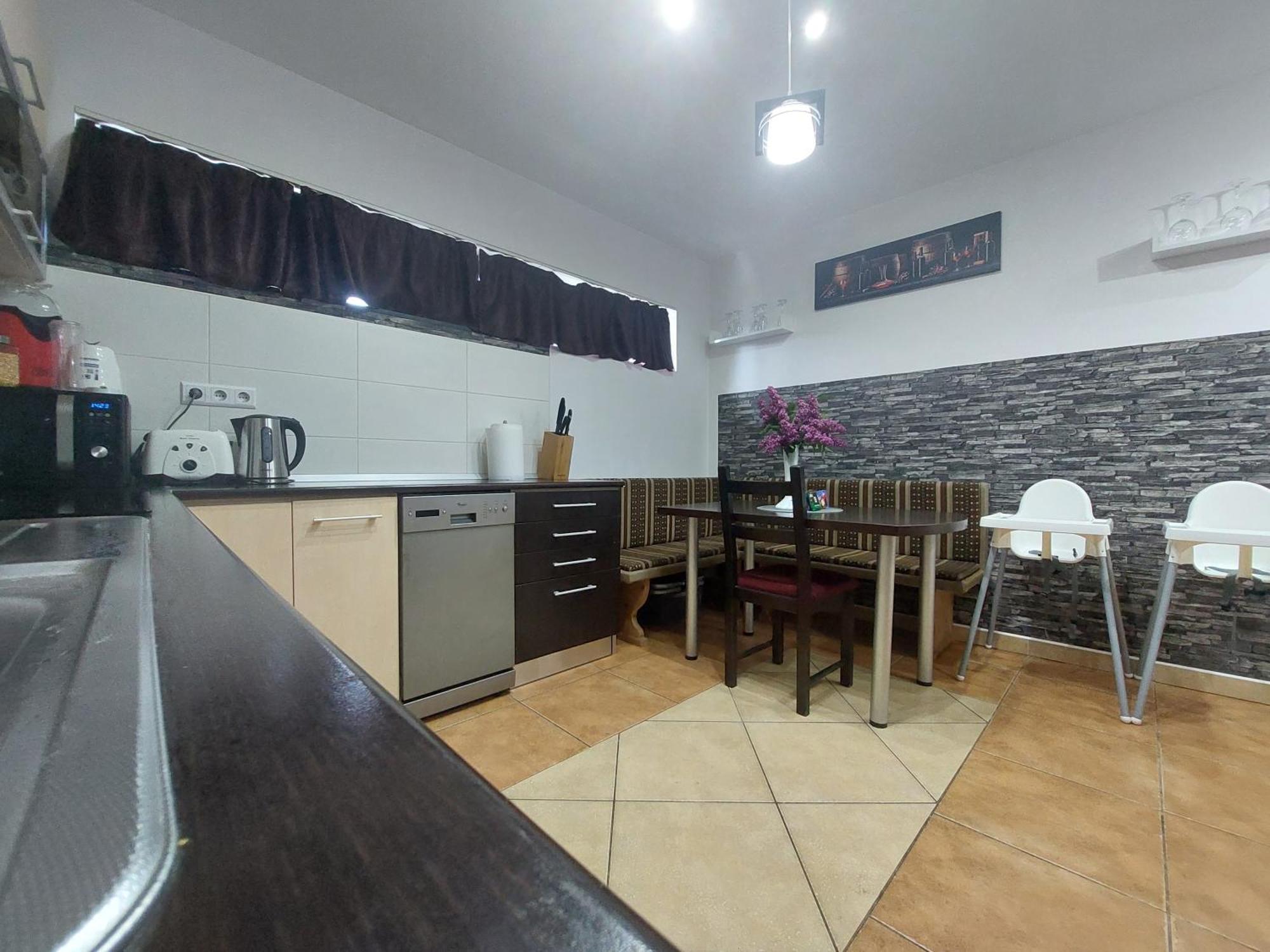 Morrison Apartments Miercurea Ciuc Buitenkant foto